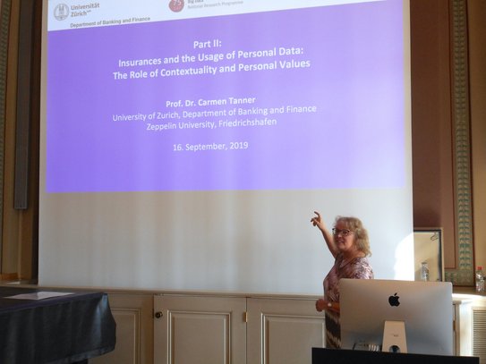 LEIZ: Prof Dr Carmen Tanner