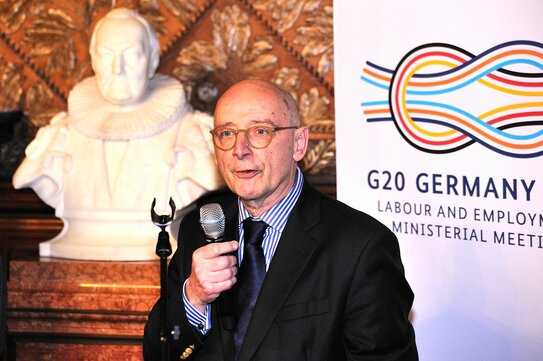 LEIZ Director Prof Josef Wieland at the 2nd G20 Employment Working Group Meeting in Hamburg (Source: BMAS/D. Baller)