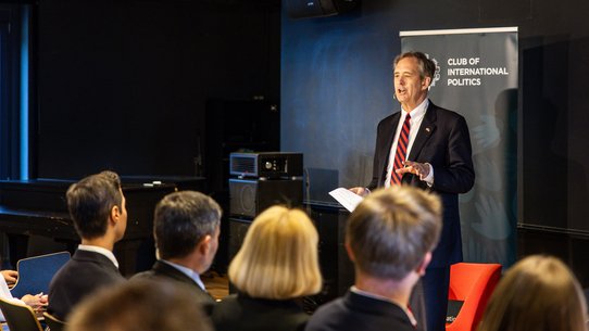 US-Generalkonsul Norman Thatcher Scharpf