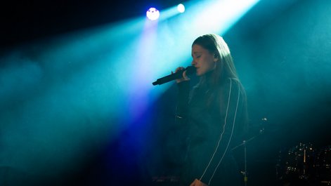 Mischt HipHop mit Urban Pop und Neo-Soul: Enya Boban