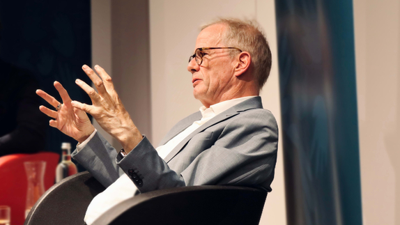 Bei einem Global Talk spricht Gerontologe Andreas Kruse über den Generationenkonflikt und wiewir uns besser verstehen können. Bei einem Global Talk spricht Gerontologe Andreas Kruse über den Generationenkonflikt und wiewir uns besser verstehen können.