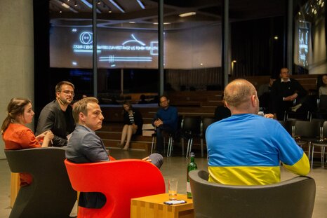 Fotos: Club of international Politics