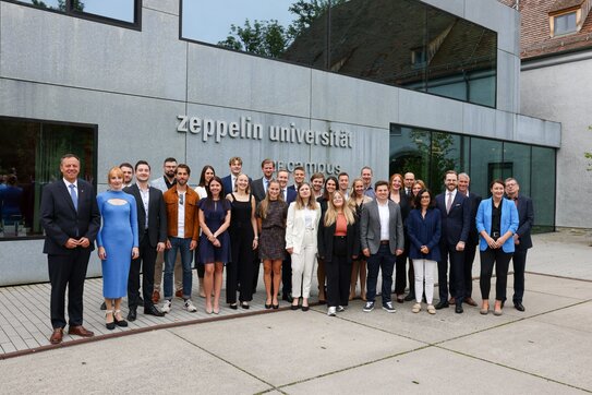 AbsolventInnen Fall 2023