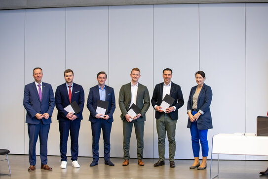 AbsolventInnen Fall 2023