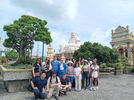 TSRG Vietnam 2025 Statue