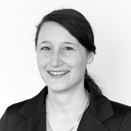 Prof. Dr. Franziska Peter  Lehrstuhl für Empirische Kapitalmarktforschung und Ökonometrie