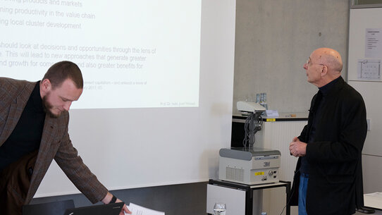 "Shared Value – Konzepte, Erfahrungen, Kritik" - Vortrag von Prof Dr Josef Wieland & Dipl Betriebsw Andreas Heck zum Research Day 2015