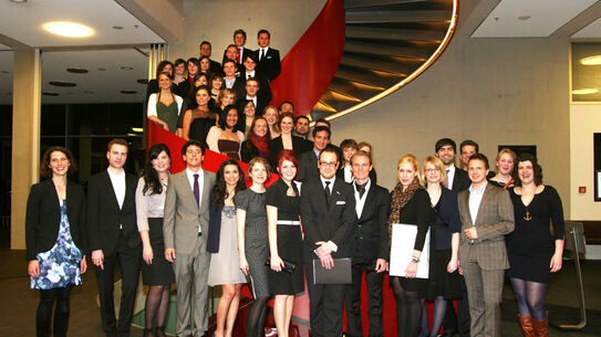 Absolventen & Absolventinnen 2010 - Zeppelin Universität