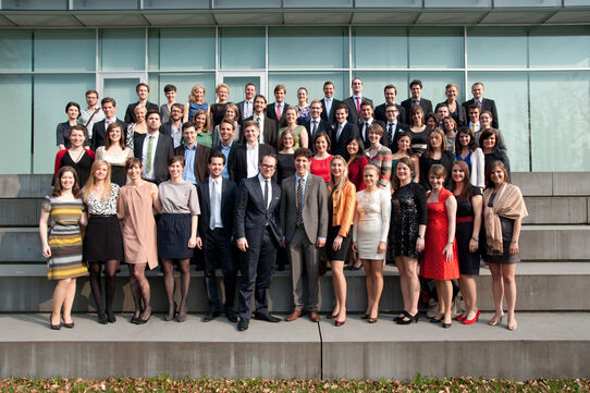 Absolventen & Absolventinnen 2012 - Zeppelin Universität