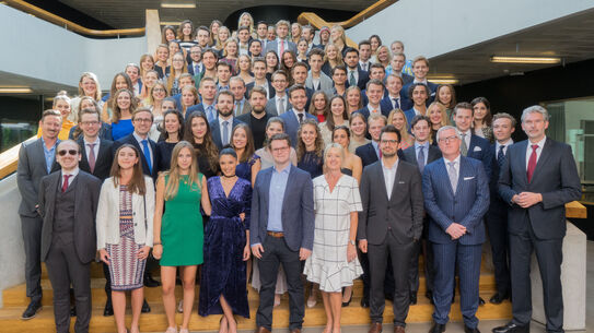 Absolventen & Absolventinnen 2017 - Zeppelin Universität