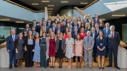 Absolventen & Absolventinnen 2017 - Zeppelin Universität