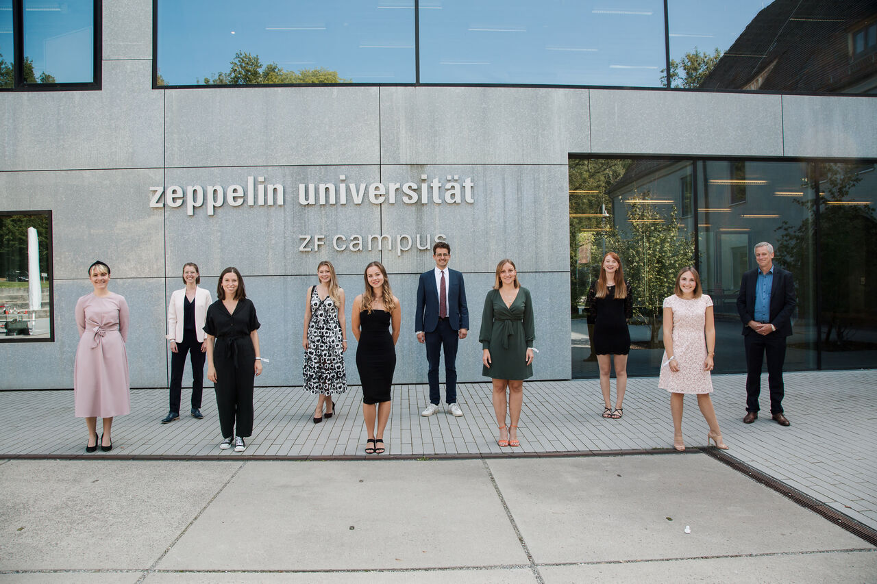 Absolventinnen und Absolventen 2020 – Zeppelin Universität | Foto: Samuel Grösch