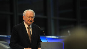 BürgerUniversität mit Nestlé-Ehrenpräsident Dr. Helmut O. Maucher