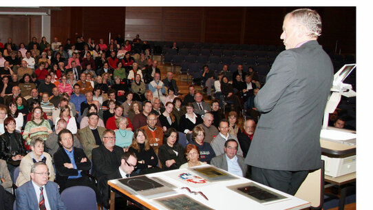 BürgerUniversität mit Hirnforscher Professor Dr. Dr. Manfred Spitzer