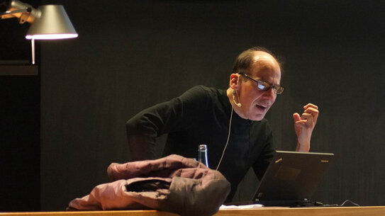 Steve Fuller: What Does It Mean to Live in a Time of ‘Customized’ Knowledge Production?