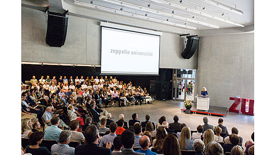 Ansprache von ZU-Präsidentin Prof. Dr. Insa Sjurts.