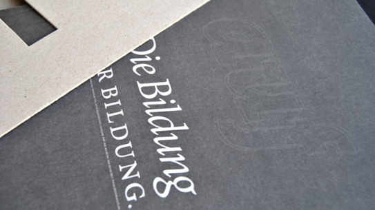 Zwischenfragen - Ausgabe 6 - Zeppelin Universität