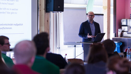 Studierende im Workshop „Mehrwertiges Unternehmertum" 