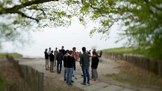 Der SeeCampus mit eigenem Zugang zum Bodensee