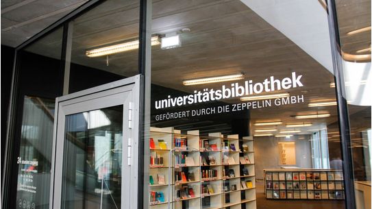 Bibliothek der Zeppelin Universität | Bildnachweis: Nicolas Piepenstock