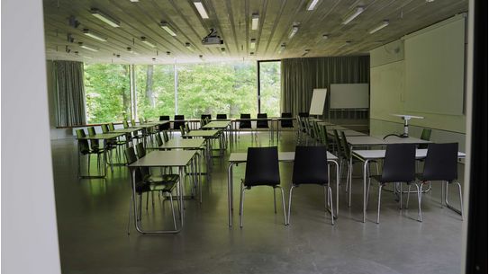 Seminarraum 2.02 Raumpatenschaft Zeppelin Universität