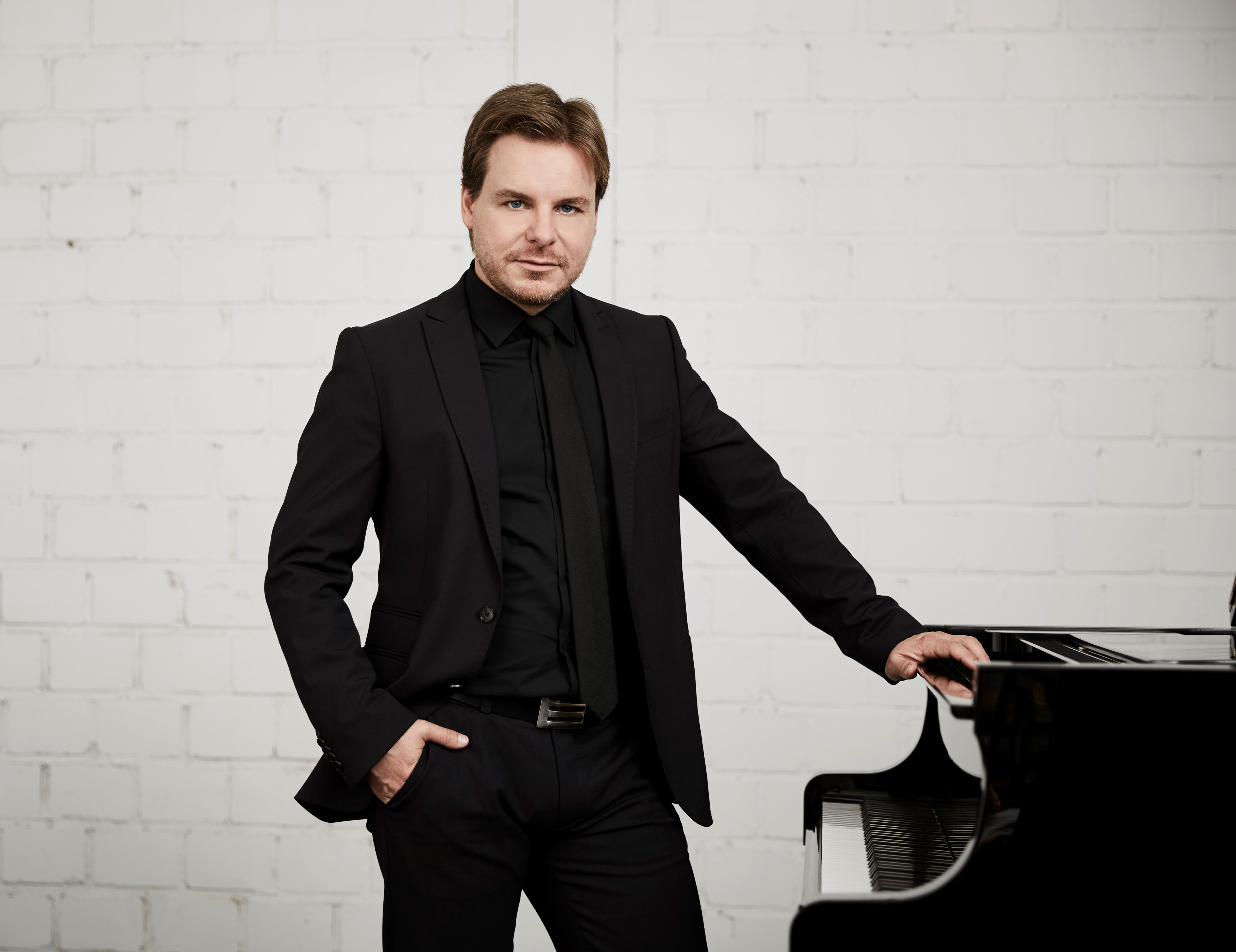 FRAGEN AN DIE KUNST Konzert mit dem Pianisten Gero Körner Zeppelin