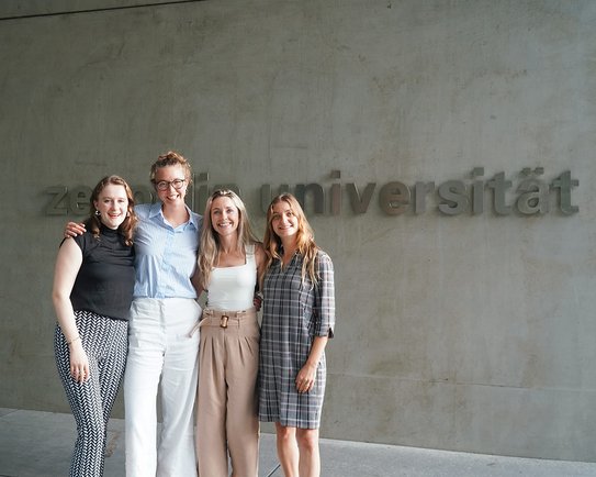 Das BIC-Team v. l. n. r.: Sofia-Elena Karl, Amelie Kybart, Elisabeth Lindt, Sina Heer. fehlend: Marten Schmitz.  