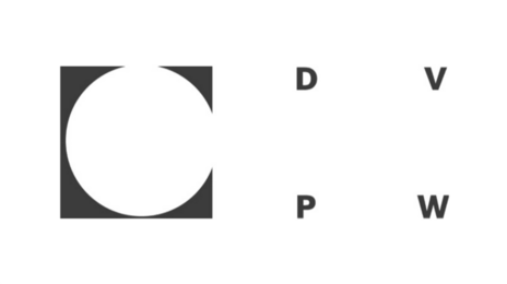 Gruppenfoto der Teilnehmer:innen