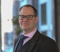 Dr. Roman Suthold